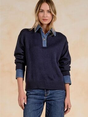 Elan Classic Navy Crewneck Sweater With Denim Collar and Sleeve